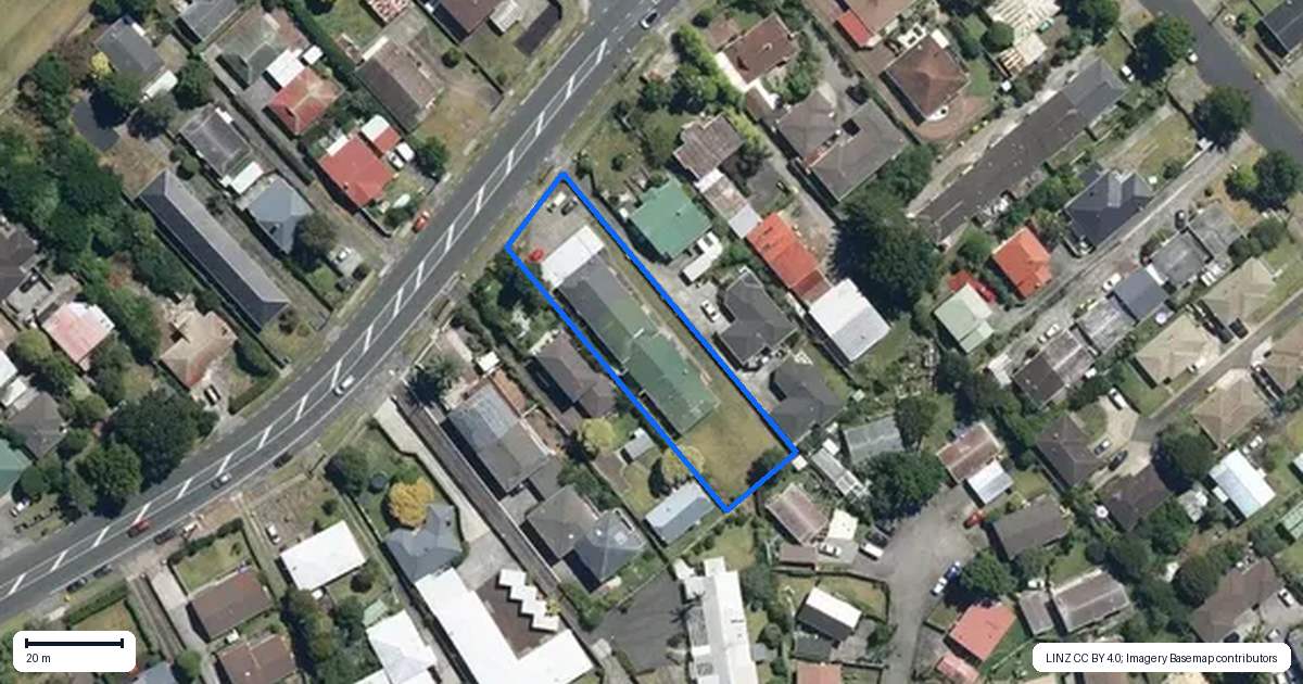 Property context map for 3/96 Titirangi Road, New Lynn, Auckland