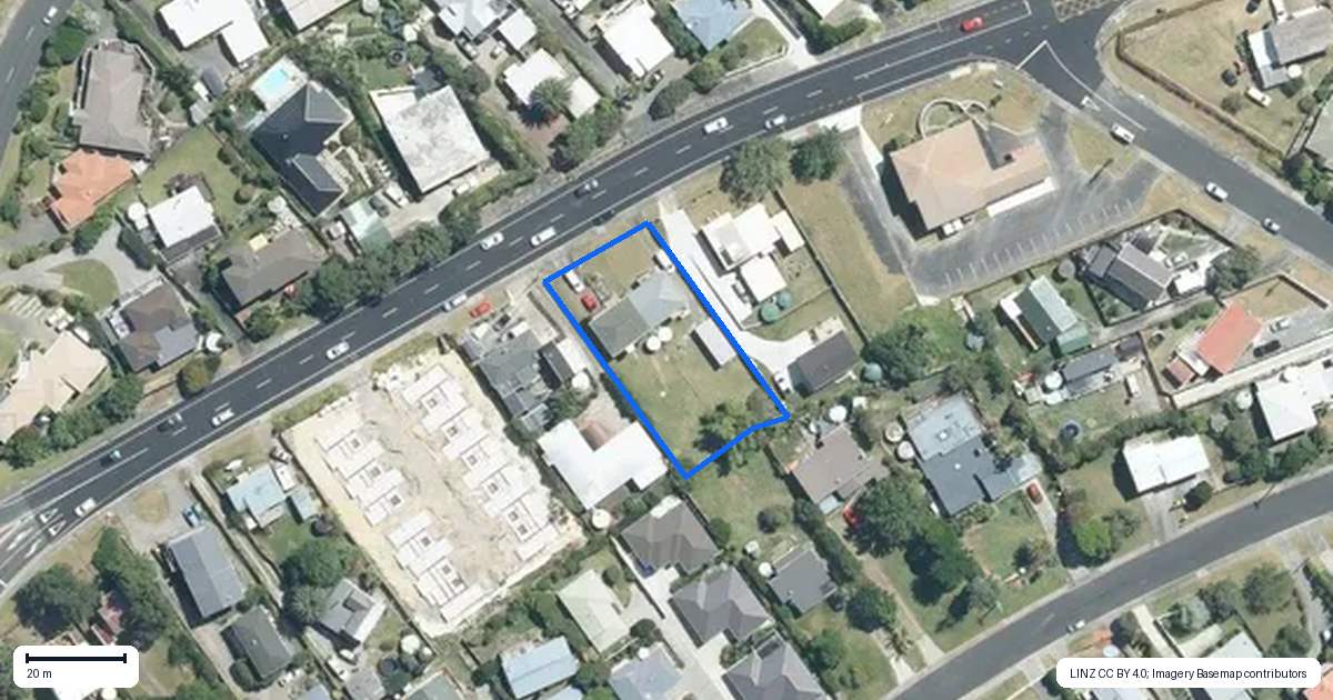 Property context map for 2/941 Whangaparaoa Road, Manly, Whangaparaoa