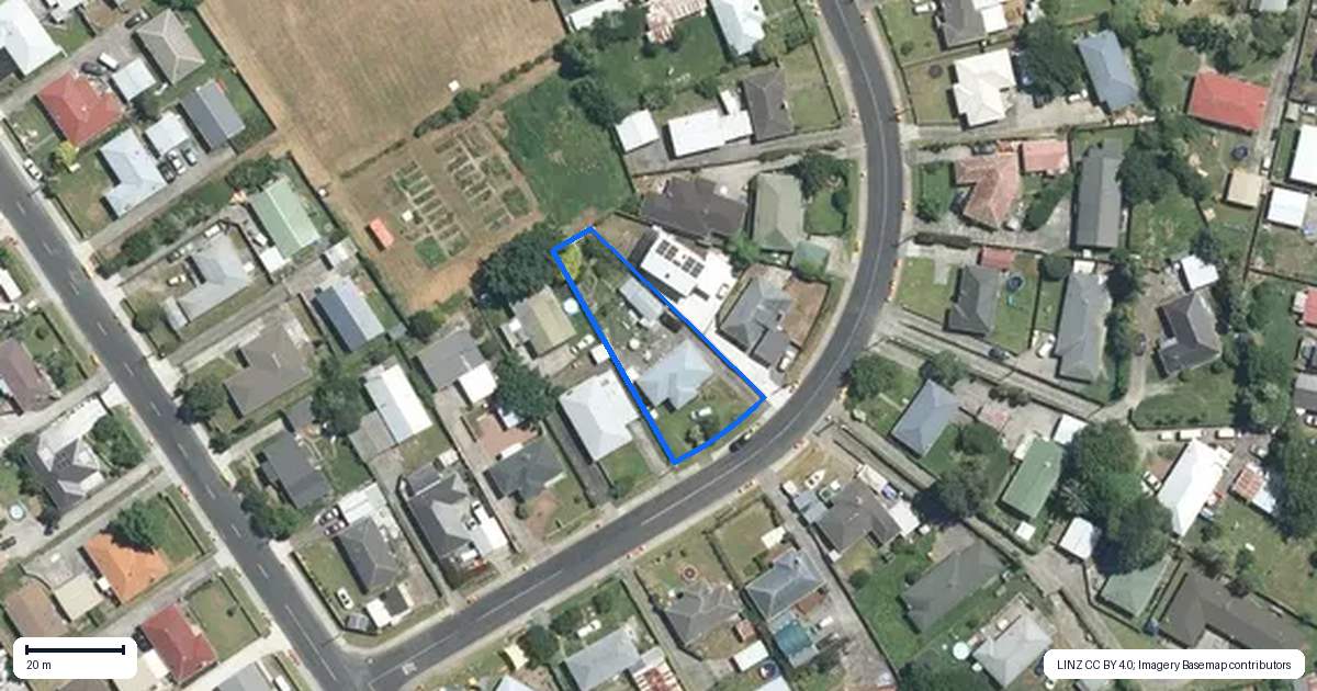 Property context map for 41 Sutton Crescent, Papakura