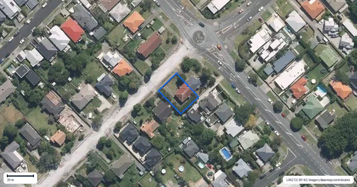 Property context map for 4 Meola Road, Westmere, Auckland