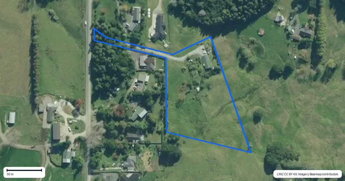 Property context map for 105 Gorge Road, Maungaturoto