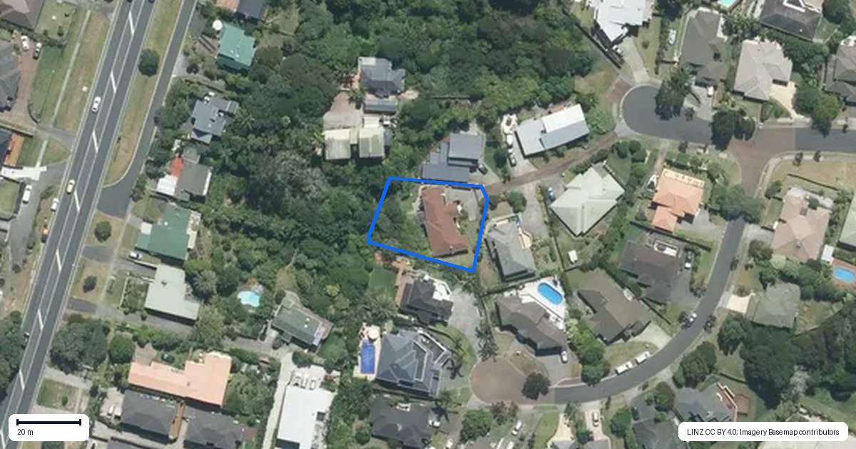 Property context map for 36 Woodridge Avenue, Northcross, Auckland