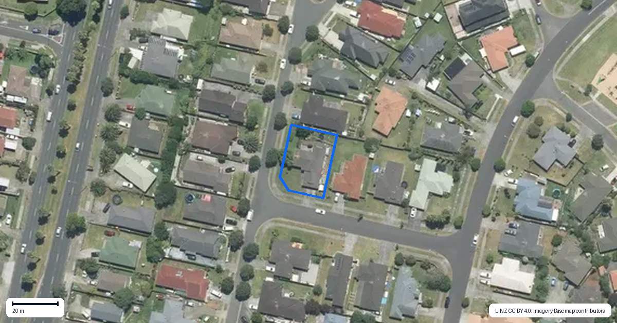 Property context map for 7 Titchmarsh Crescent, Flat Bush, Auckland