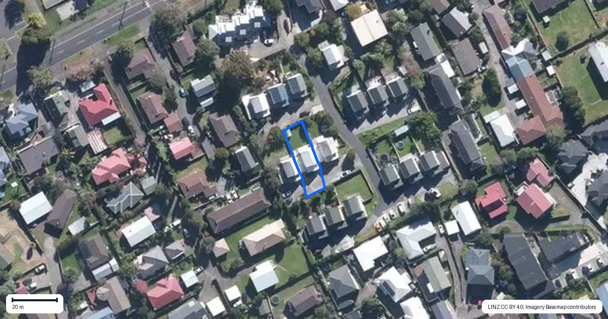 Property context map for 8 Blumhardt Place, Avondale, Auckland