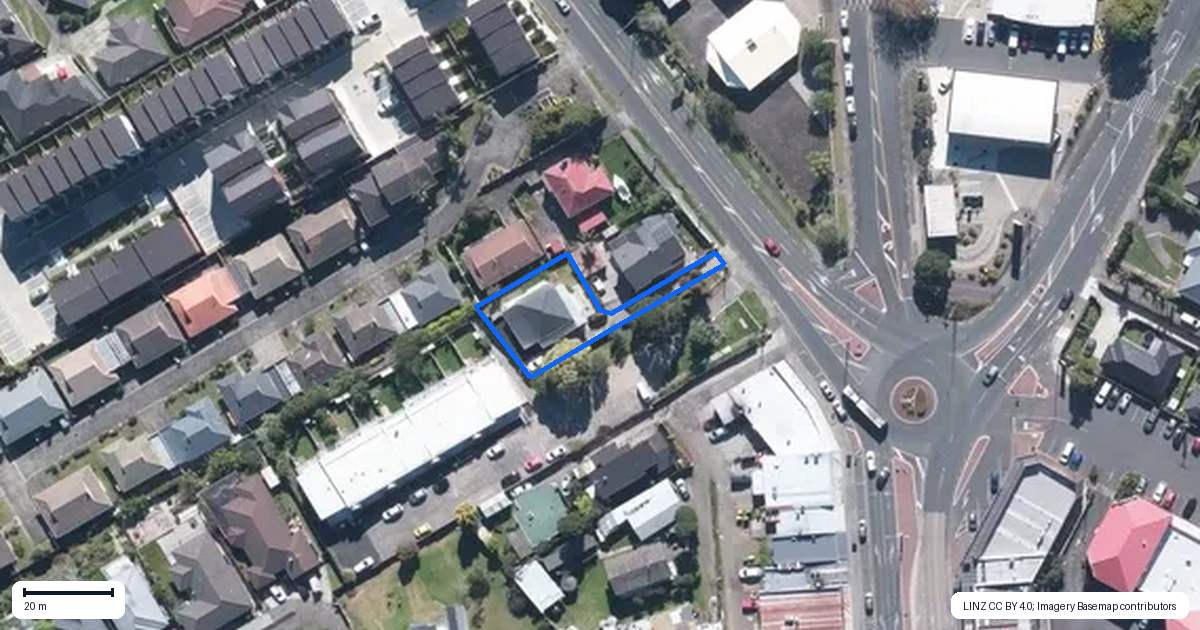Property context map for 244B Great North Road, Henderson, Auckland