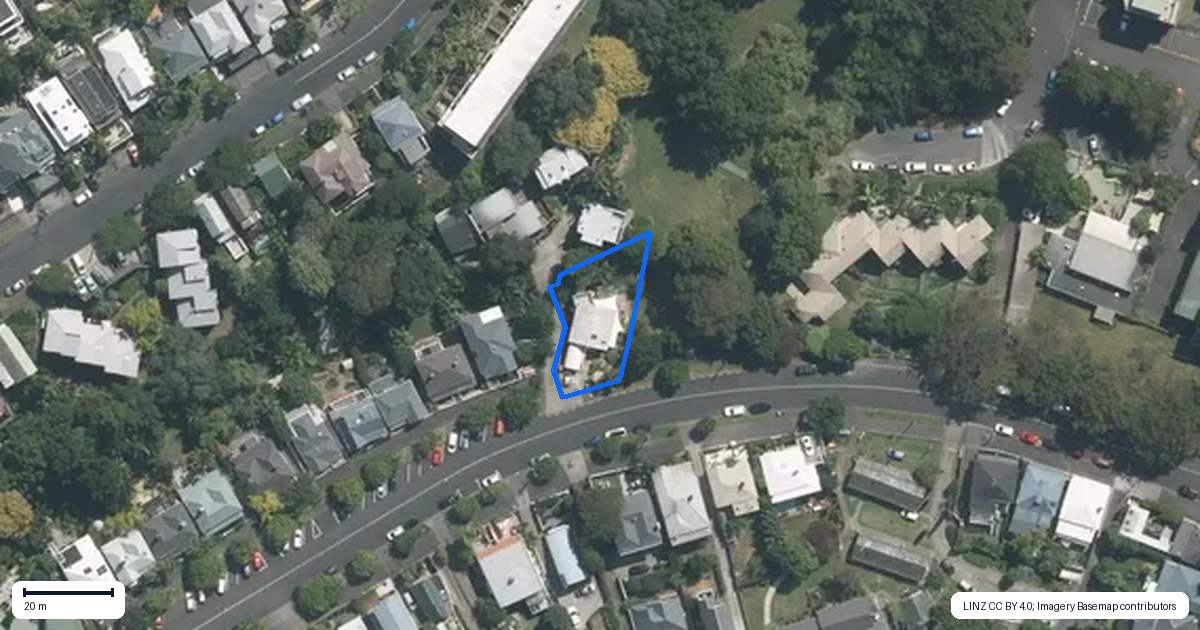 Property context map for 50 Anglesea Street, Freemans Bay, Auckland