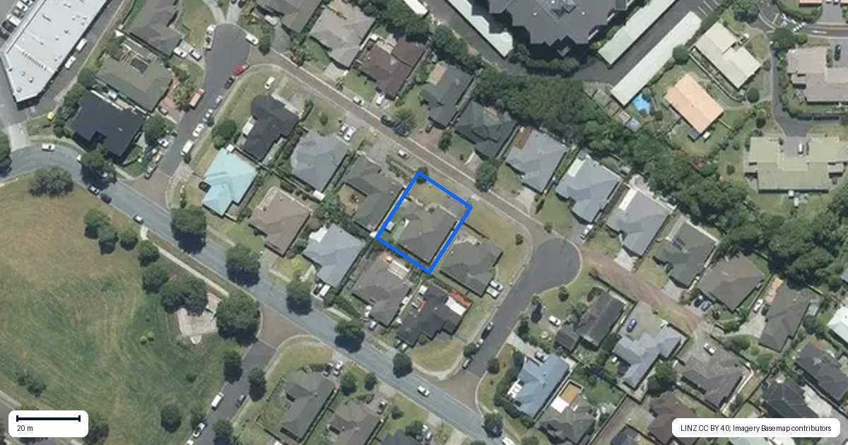 Property context map for 9 Sunvista Avenue, Oteha, Auckland