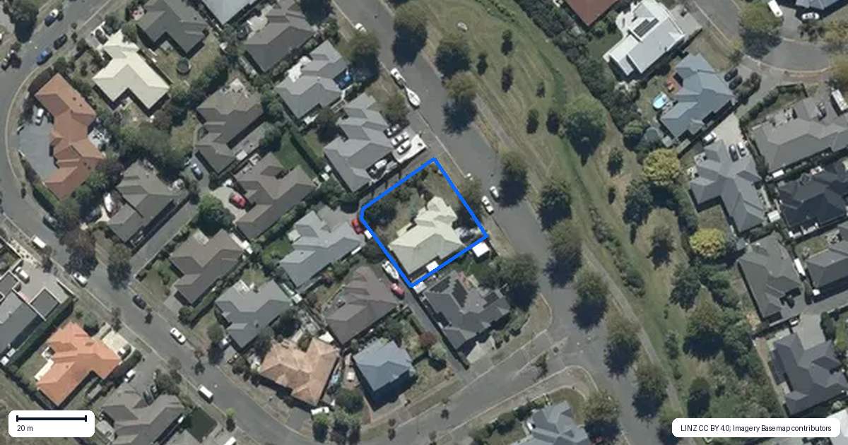 Property context map for 15 Putake Drive, Parklands, Christchurch