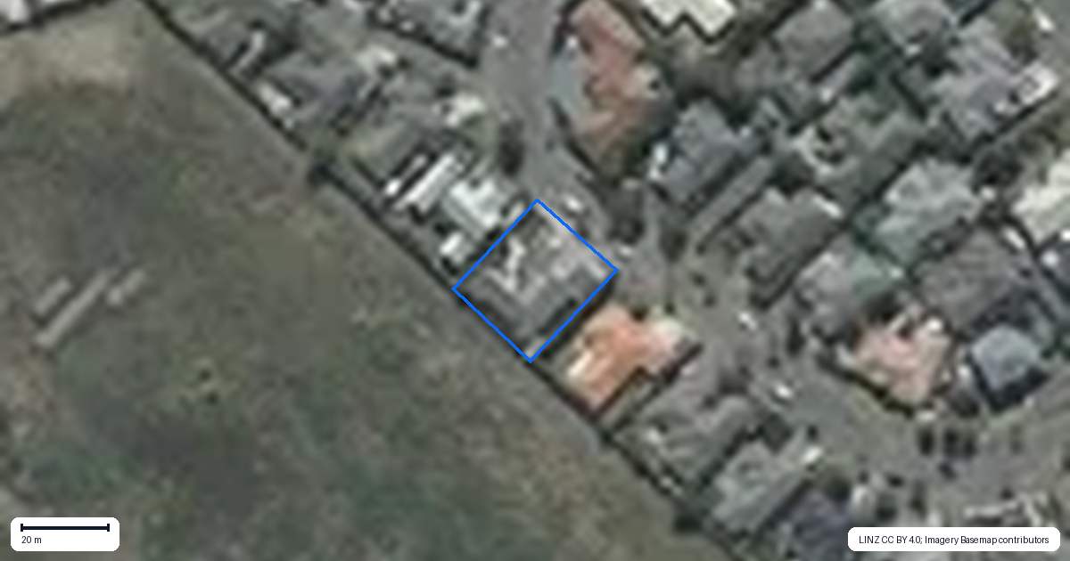 Property context map for 21 Amoka Crescent, Parklands, Christchurch
