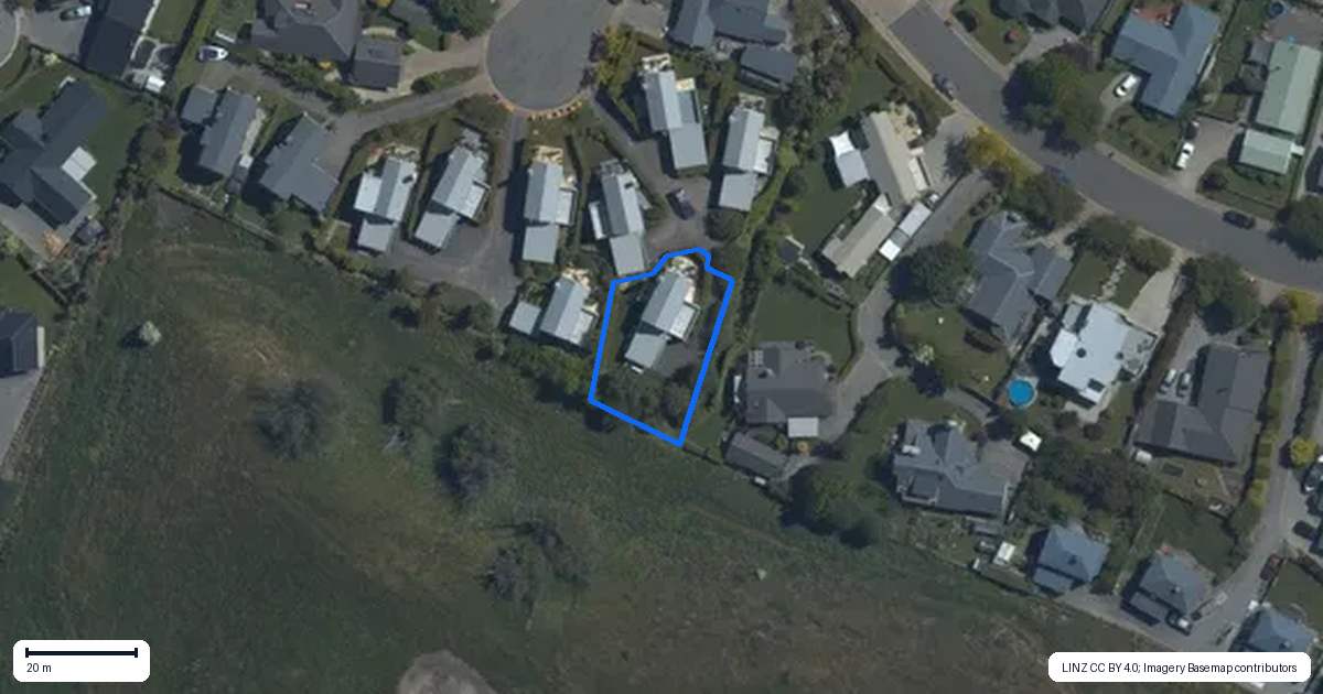 Property context map for 7 Meadowbrook Place, Wanaka