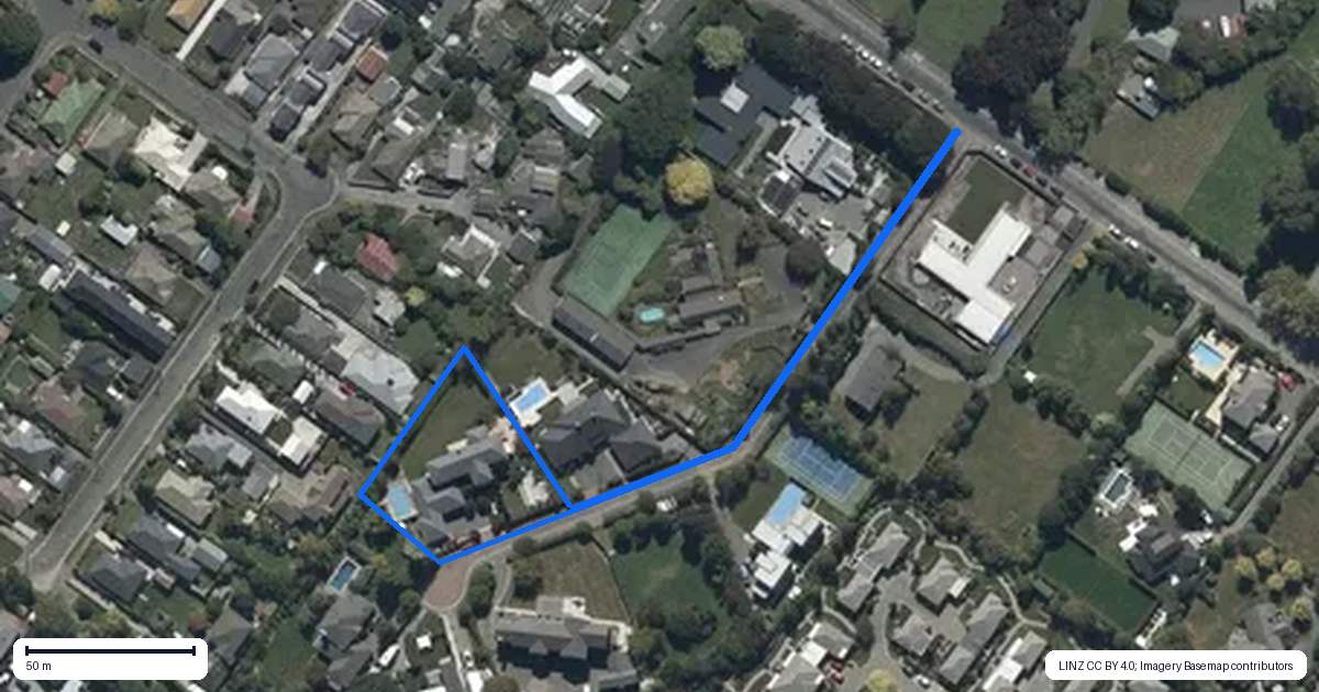 Property context map for 10 Roderick Alleyn Lane, Papanui, Christchurch