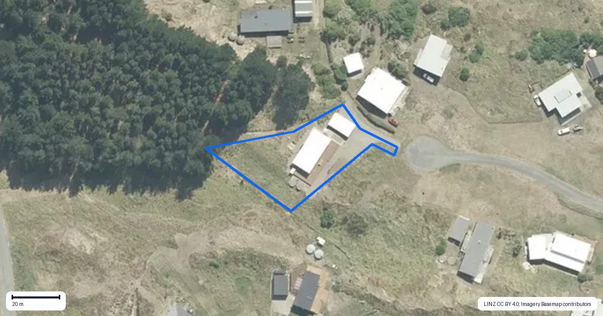 Property context map for 9 Puk Lane, Flat Point, Masterton