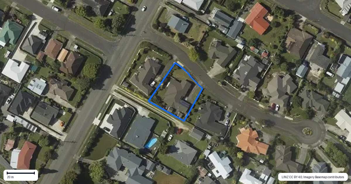 Property context map for 4 Corfe Castle Lane, Levin