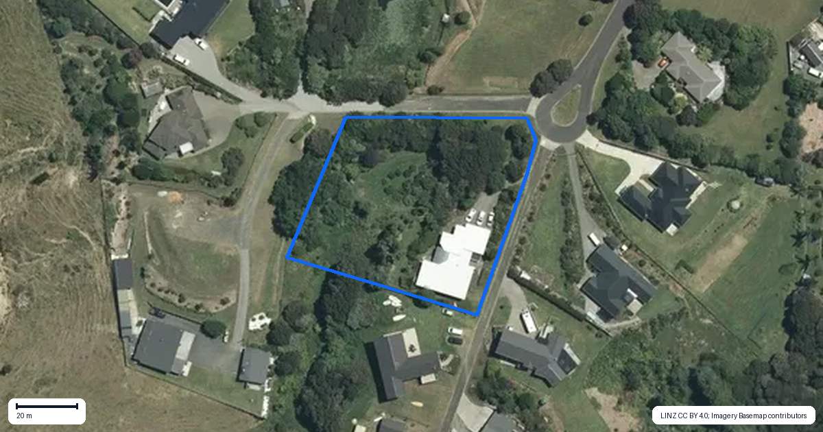 Property context map for 9 Ohuka Place, Whitianga