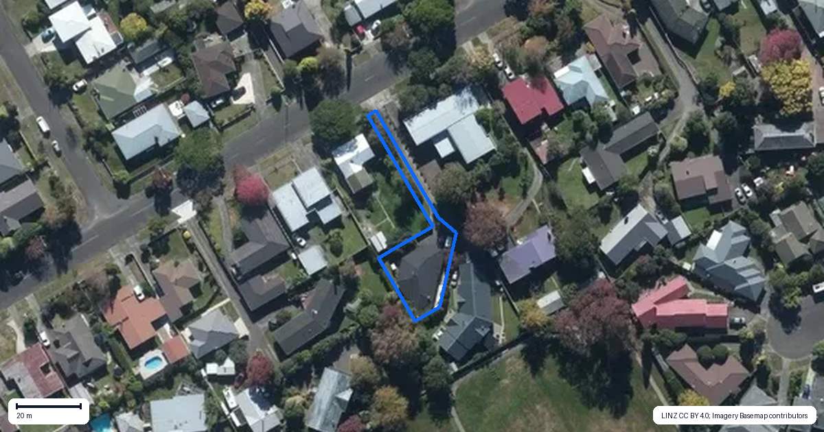 Property context map for 112 Long Melford Road, Awapuni, Palmerston North