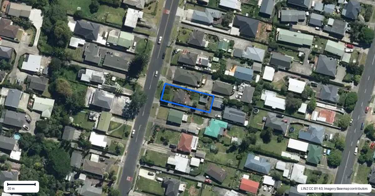 Property context map for 30 Kamara Road, Glen Eden, Auckland