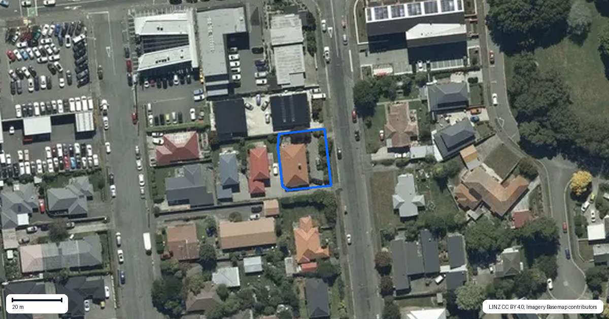 Property context map for 17 Paeroa Street, Riccarton, Christchurch