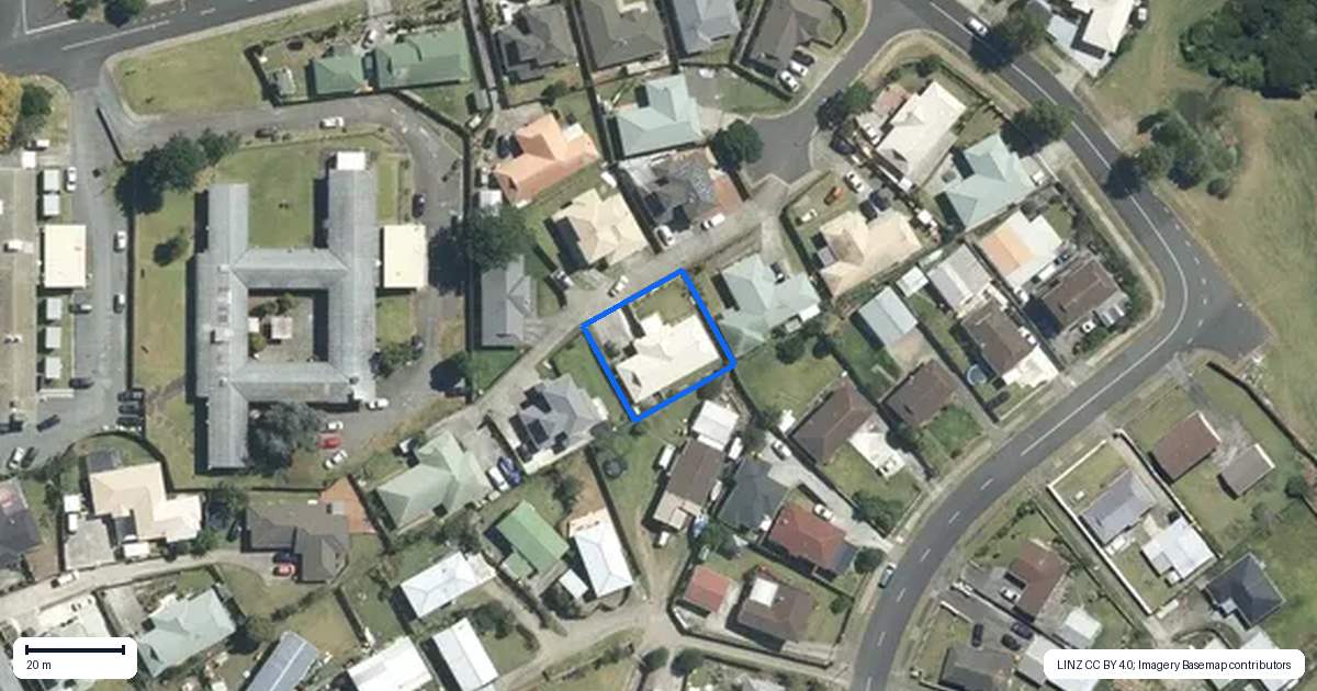 Property context map for 8 Aspenwood Place, Favona, Auckland