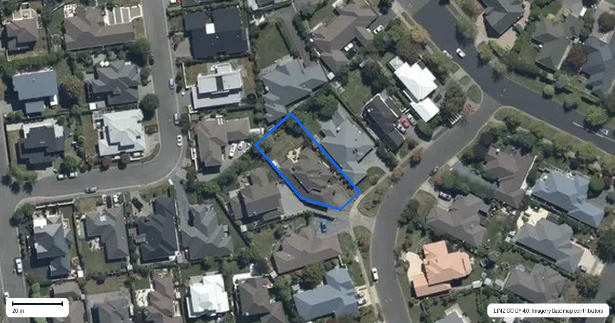 Property context map for 8 Caroline Way, Northwood, Christchurch