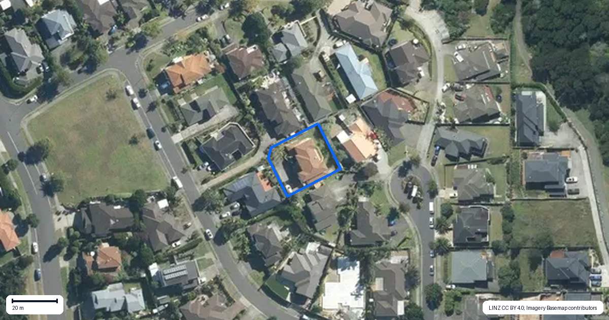 Property context map for 11 Mackwell Road, Fairview Heights, Auckland
