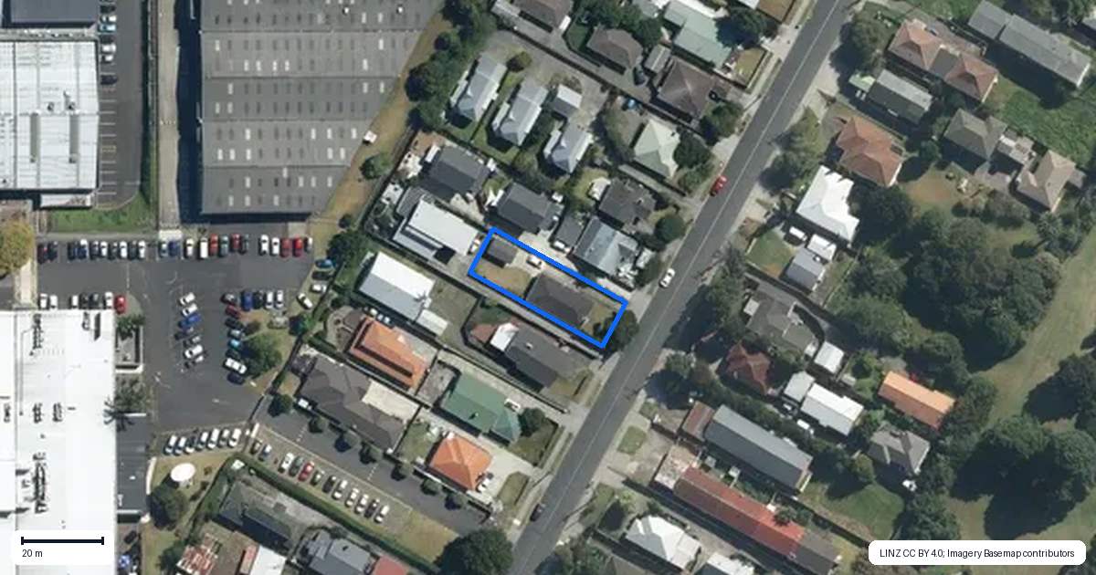 Property context map for 18 Panorama Road, Mount Wellington, Auckland