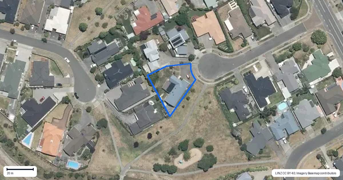 Property context map for 11 The Croft, Havelock North