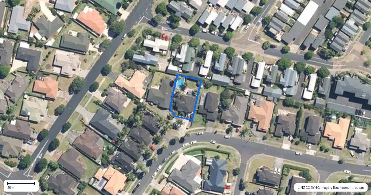Property context map for 62 Matarangi Road, East Tamaki, Auckland