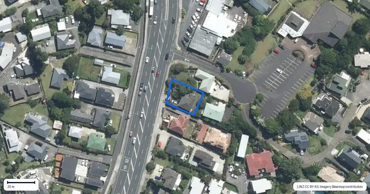 Property context map for 569 Glenfield Road, Glenfield, Auckland