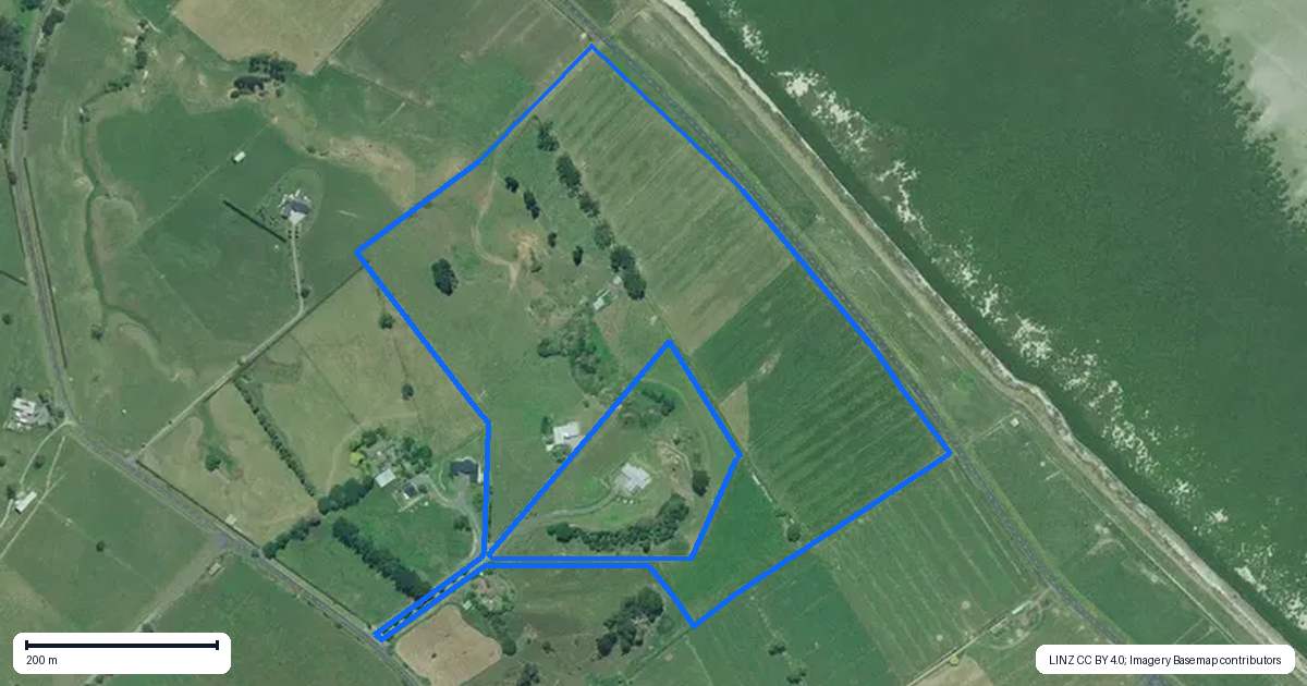 Property context map for 766A Back Miranda Road, Pukorokoro / Miranda, Kaiaua
