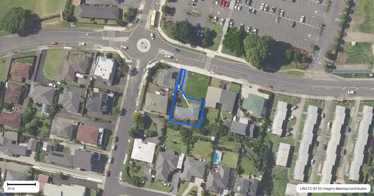 Property context map for 42 Vale Street, Otumoetai, Tauranga