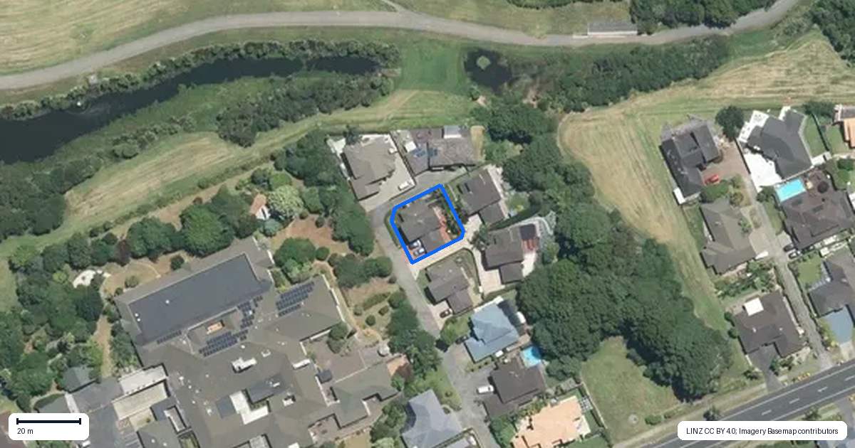 Property context map for 150 Charles Prevost Drive, The Gardens, Auckland
