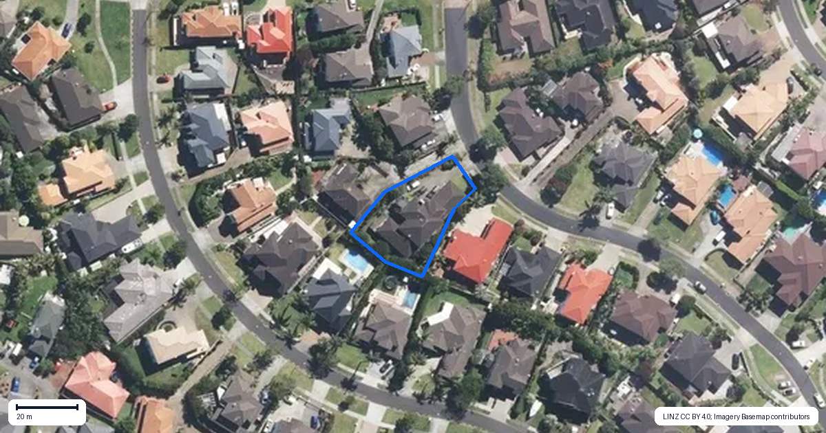 Property context map for 9 Skye Road, East Tamaki Heights, Auckland