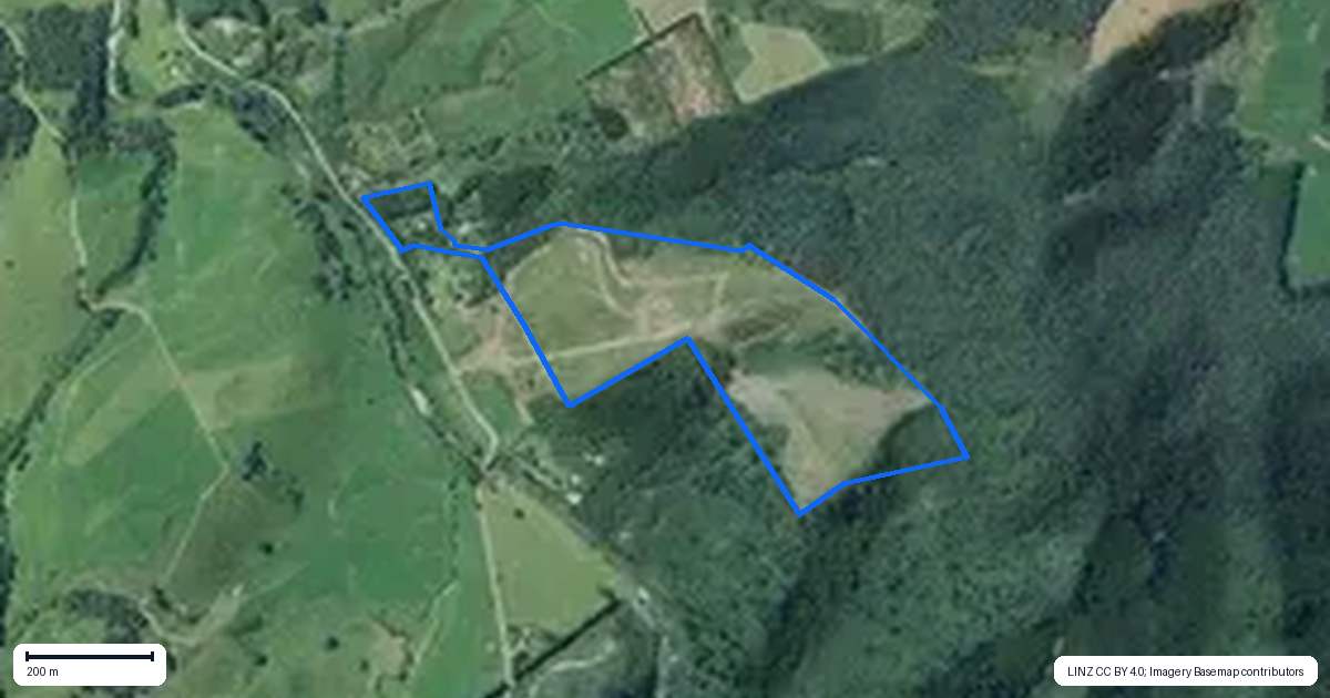 Property context map for 195 Kapowai Road, Whenuakite, Whitianga