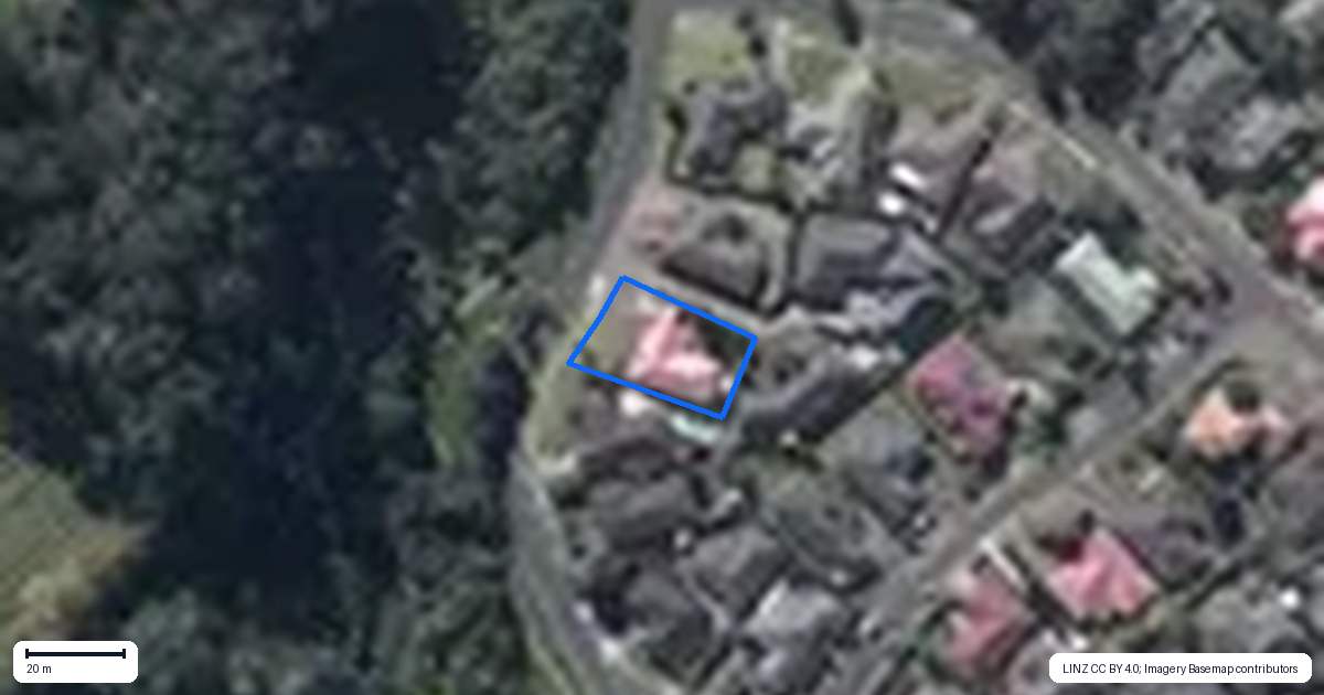 Property context map for 48 Brookwood Drive, Henderson, Auckland