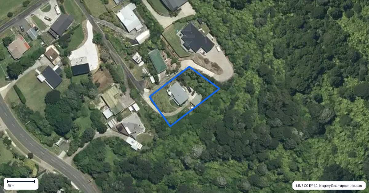 Property context map for 121 James Street, Coromandel