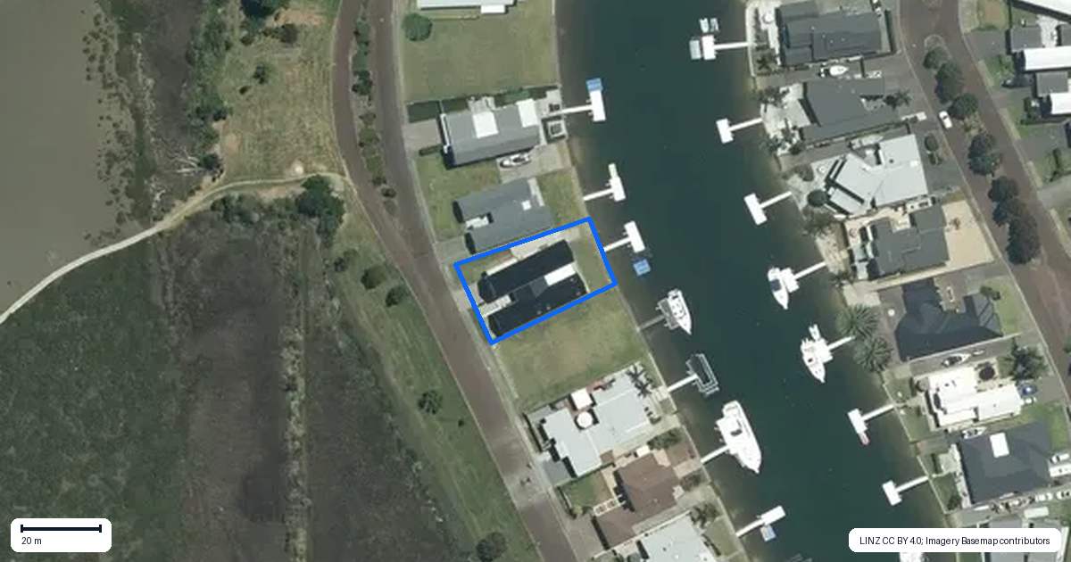 Property context map for 152 Waterways Parade, Pauanui