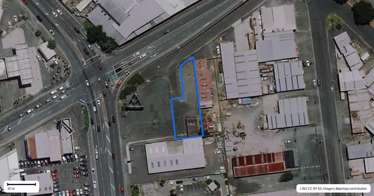 Property context map for 21 Massey Street, Frankton, Hamilton