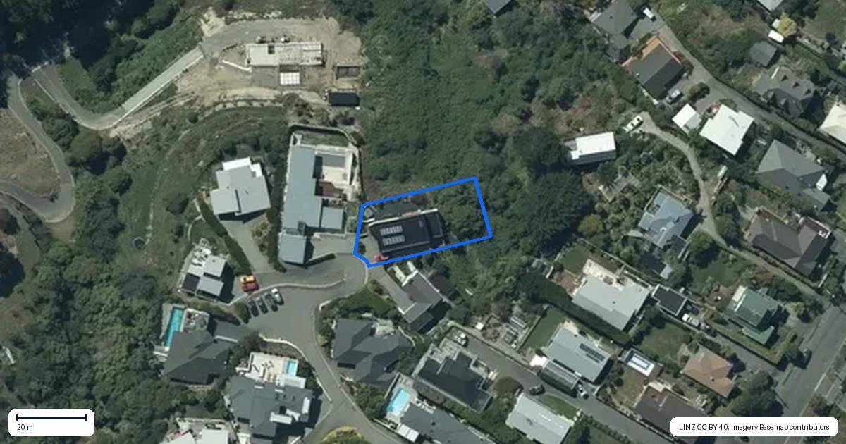 Property context map for 8A Mandalay Lane, Redcliffs, Christchurch