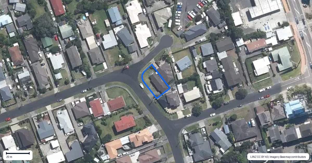 Property context map for 15 Pine Road, Orewa