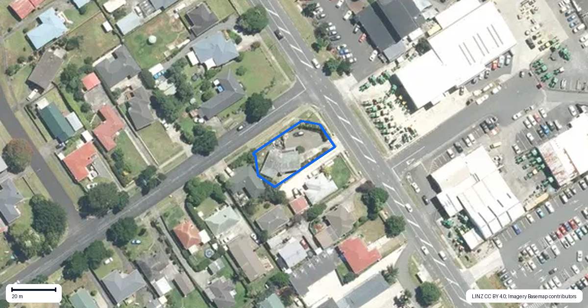Property context map for 20 Paerata Road, Pukekohe