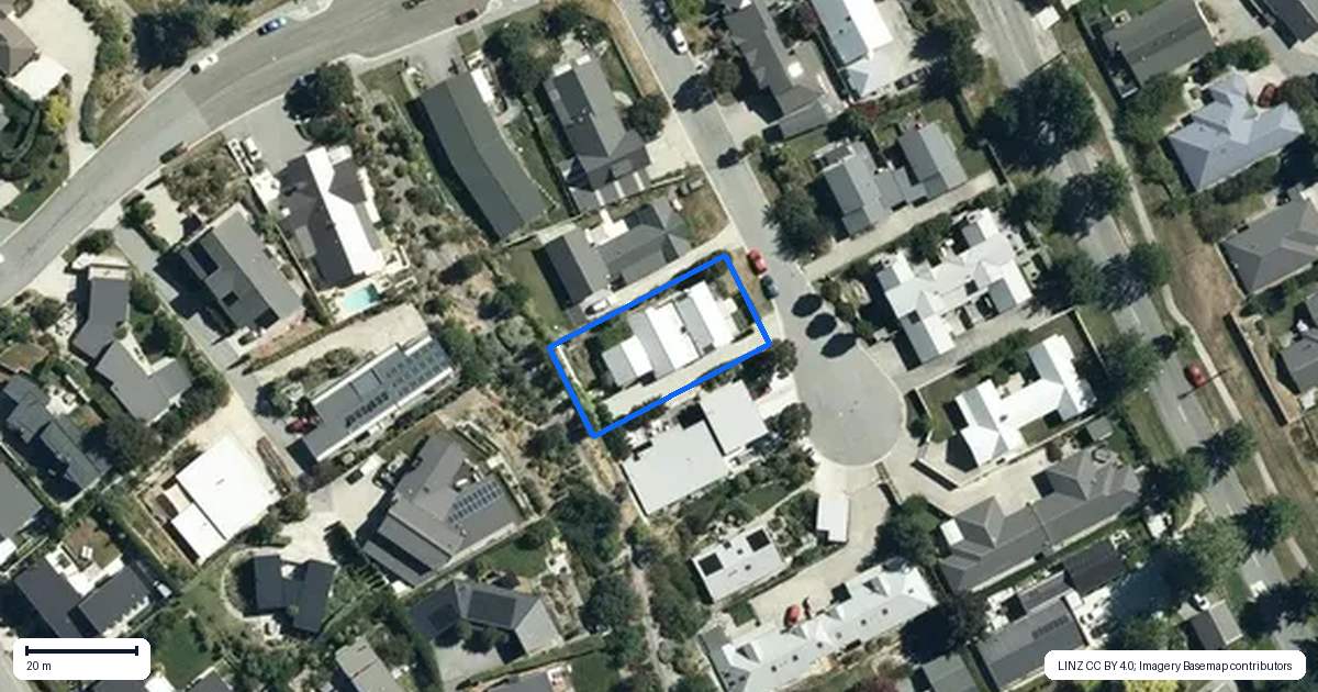 Property context map for 6 Helms Court, Arrowtown