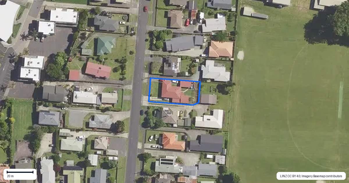 Property context map for 16 Carisbrooke Street, Katikati