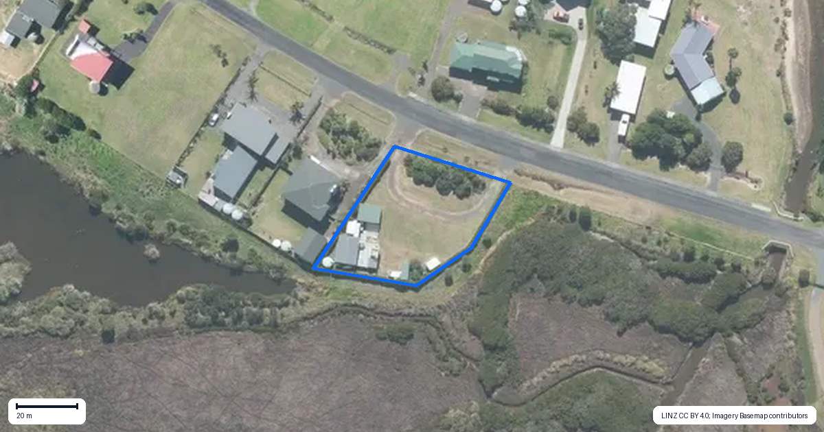 Property context map for 299 Big Bay Road, Manukau Heads, Awhitu
