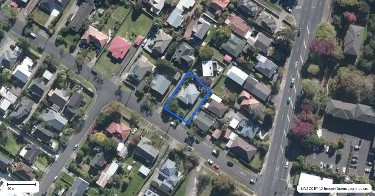 Property context map for 5A Fir Street, Waterview, Auckland