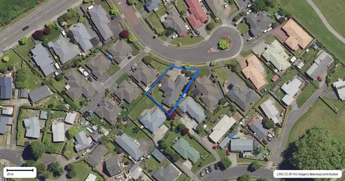 Property context map for 11 Courtenay Place, Owhata, Rotorua