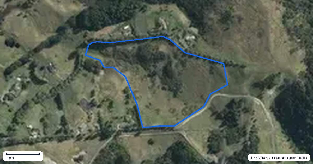 Property context map for 210J Monowai Road, Wainui