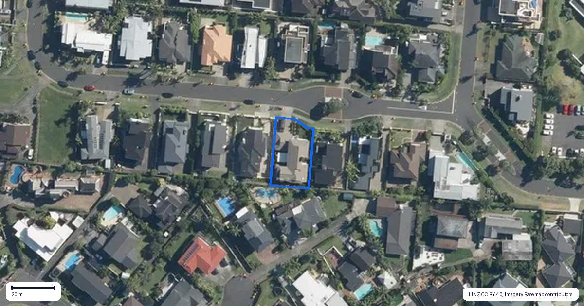 Property context map for 18 Compass Point Way, Half Moon Bay, Auckland