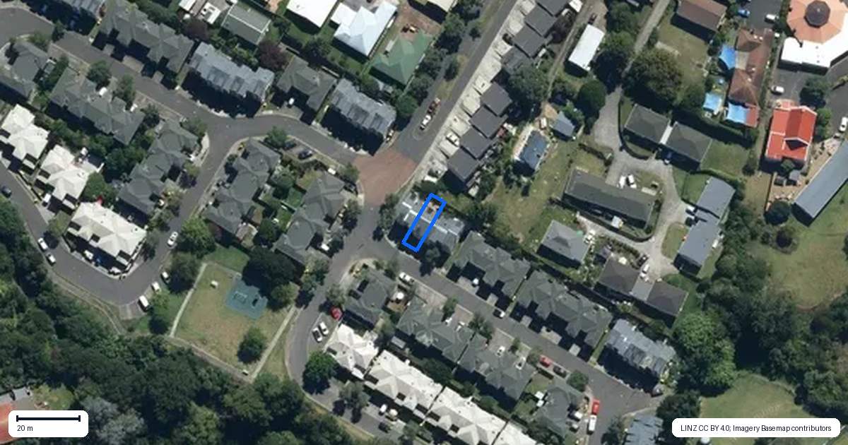 Property context map for 4 Verdale Circle, Glen Eden, Auckland