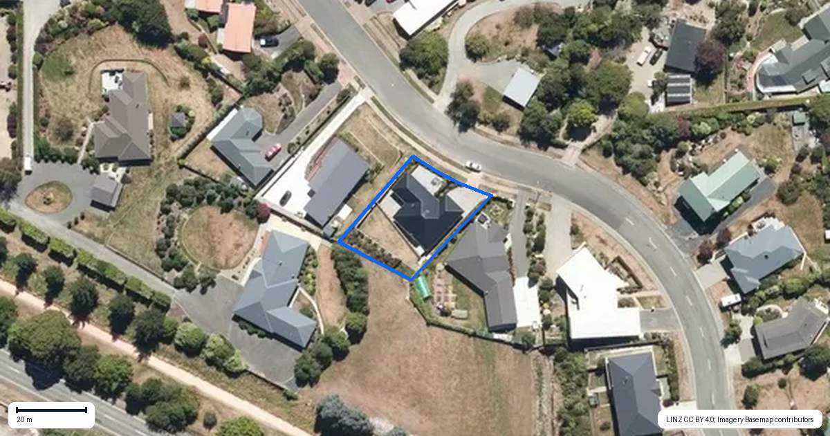 Property context map for 19 Grove Avenue, Weston, Oamaru