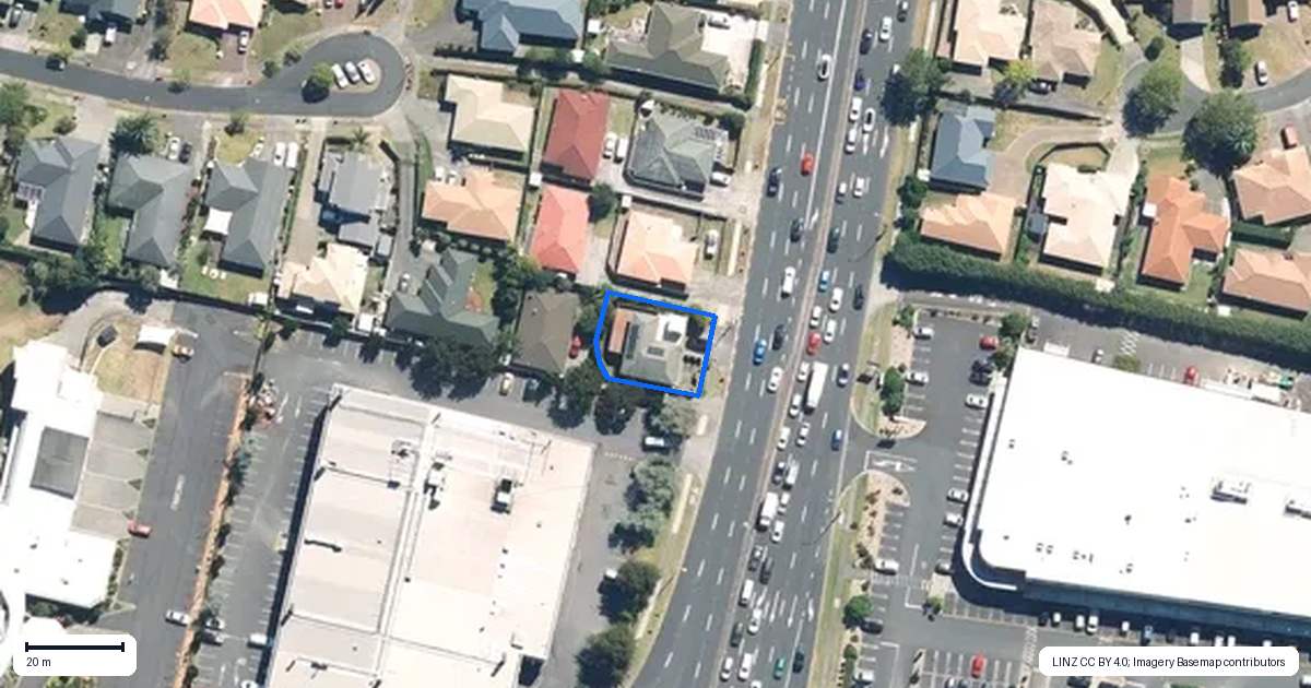 Property context map for 331 Botany Road, Golflands, Auckland